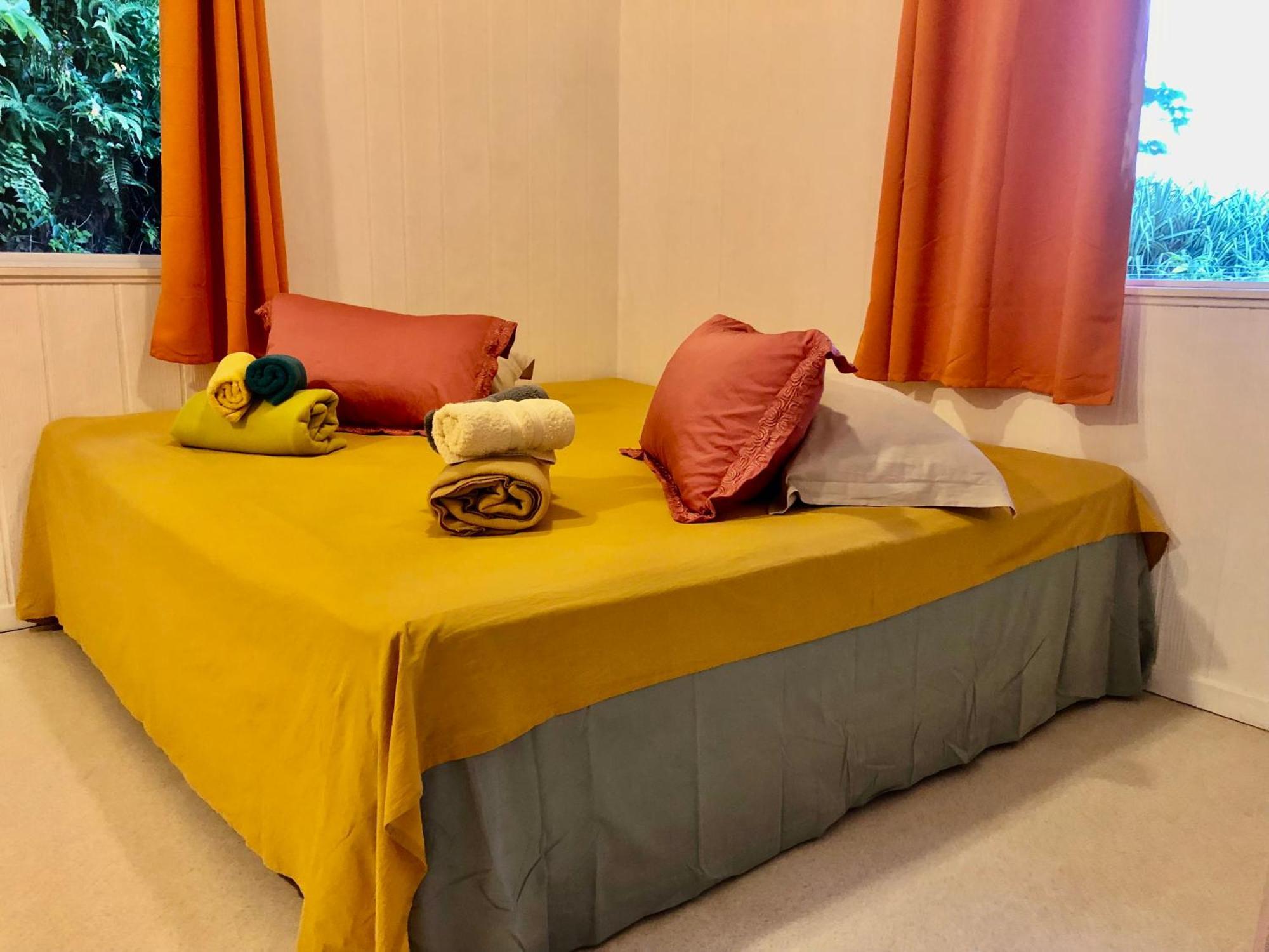 Fare Mirimiri Villa Uturoa Buitenkant foto