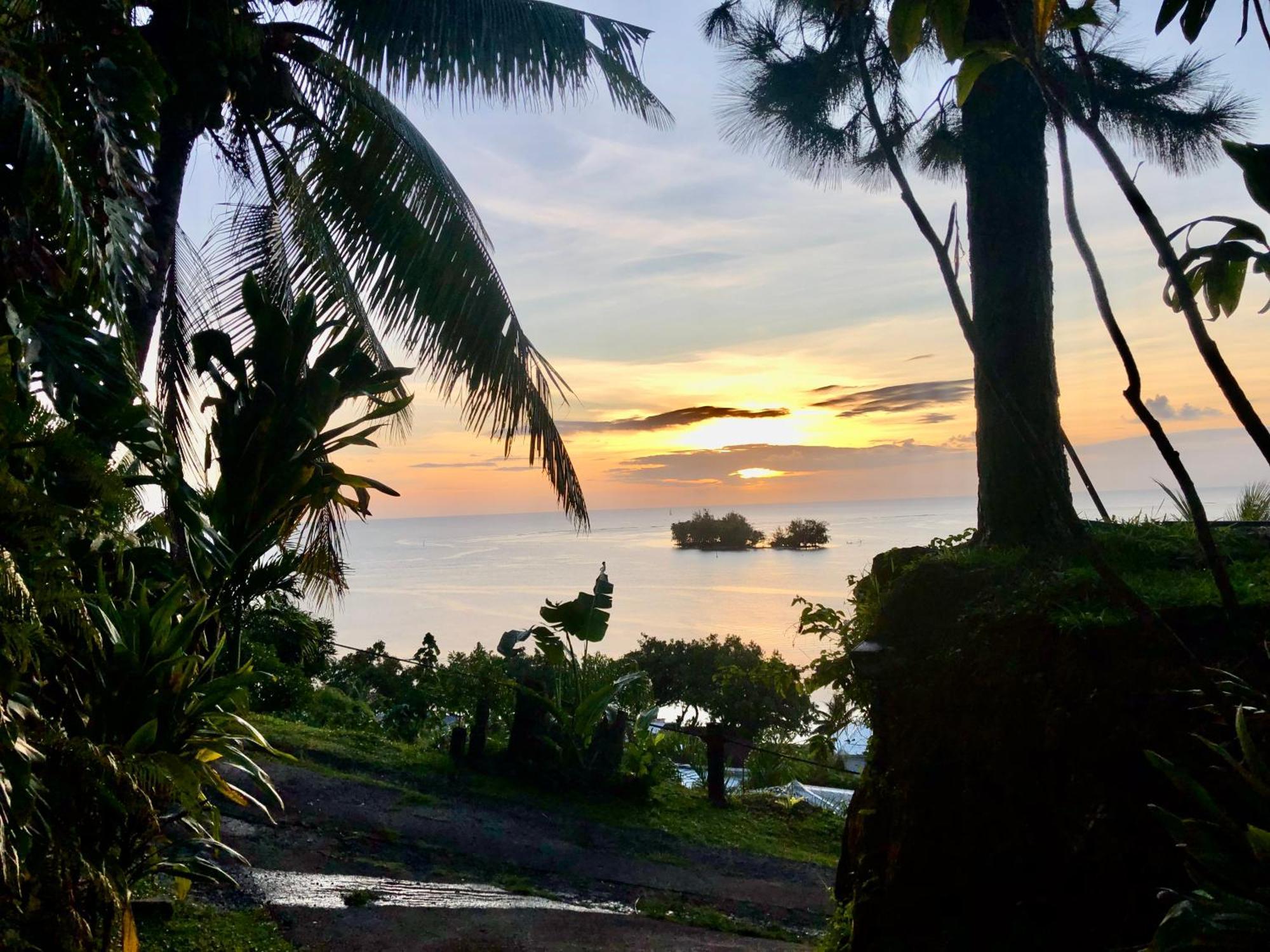 Fare Mirimiri Villa Uturoa Buitenkant foto