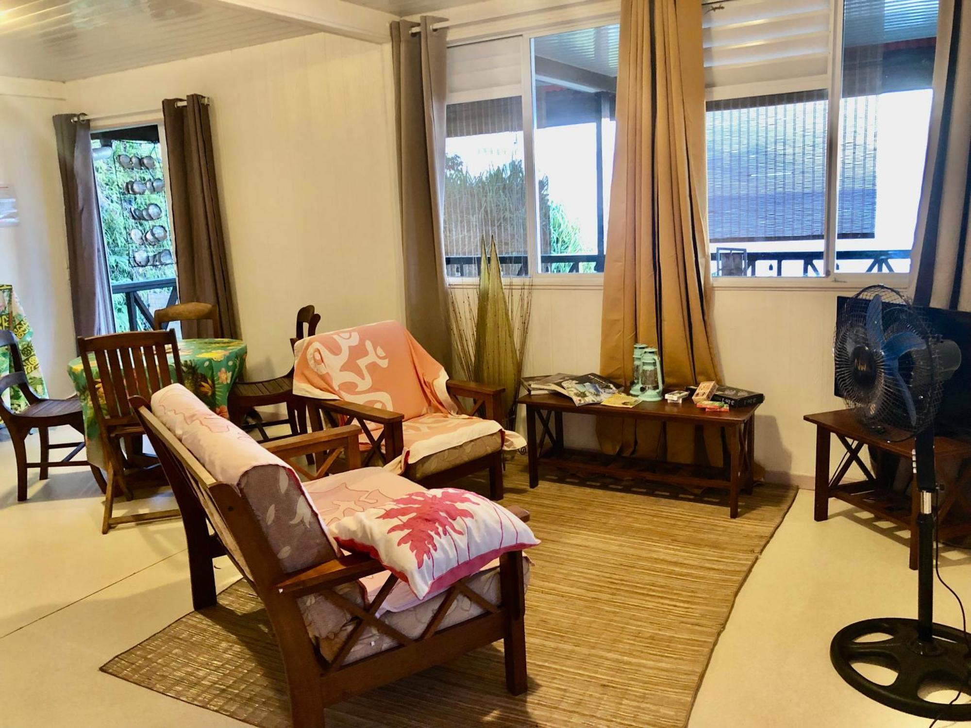 Fare Mirimiri Villa Uturoa Buitenkant foto